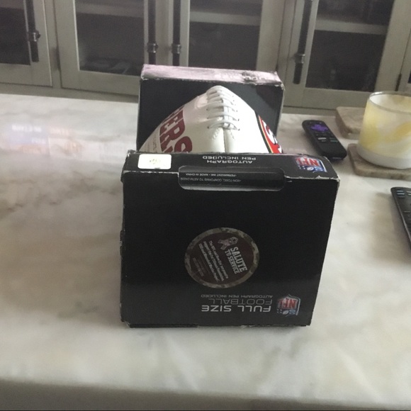 Official NFL Wilson Autograph Football - Picture 4 of 6